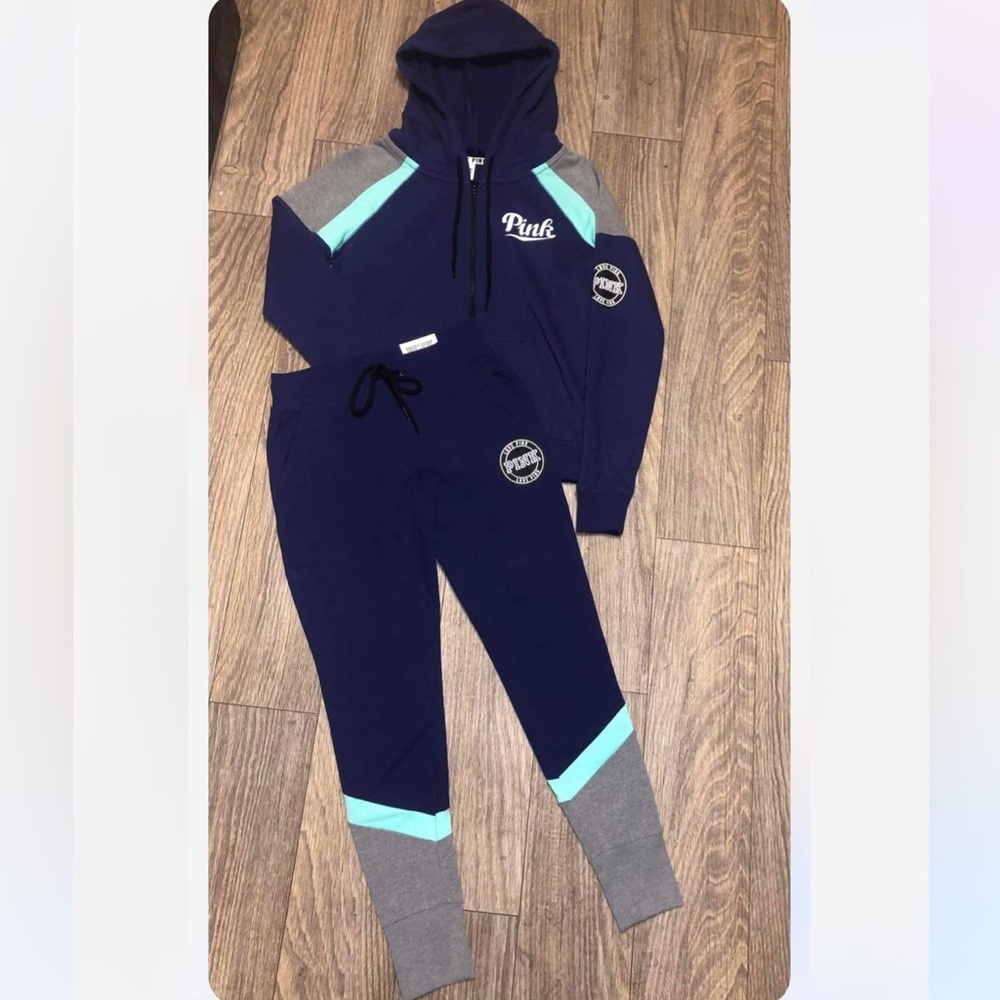 Vs pink set nwt